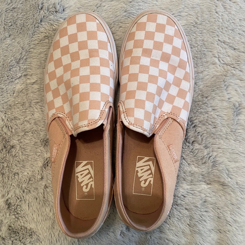 Light pink checkered vans
